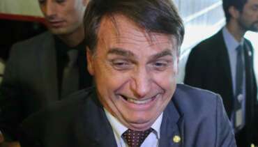 Site contabiliza cagadas de Bolsonaro