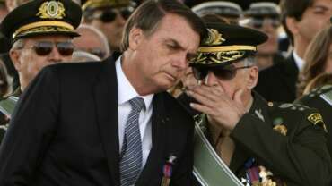 Bolsonaro obedece ao Partido Militar