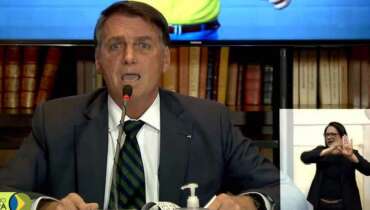 Bolsonaro quebra sigilo de inquérito da PF