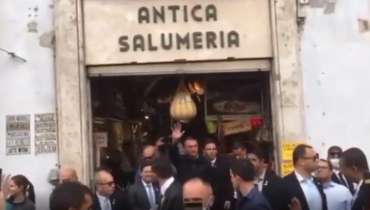 Bolsonaro é vaiado em Roma