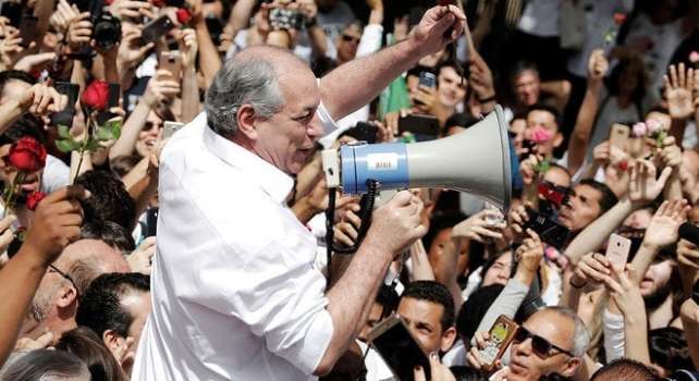 Ciro Gomes fará pronunciamento após votação da PEC