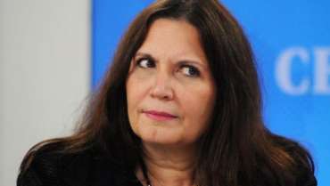Bia Kicis se revolta com pessoas usando máscara