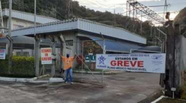 Trabalhadores de Furnas e Eletrobras decretam greve