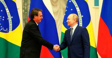 Governo Bolsonaro não vai resgatar brasileiros na Ucrânia