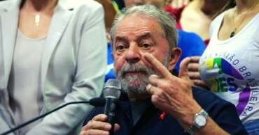 Em argumento 'bizarro', Lula compara Petrobras a Jesus Cristo