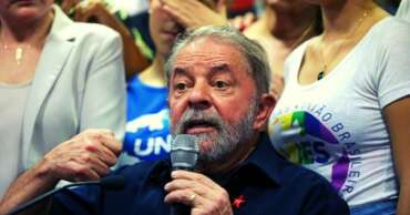 Comitiva de Lula no Rio de Janeiro ostentou carros luxuosos