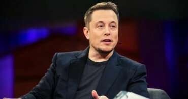 Elon Musk anuncia compra do Twitter por R$ 200 bilhões