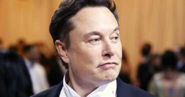 Elon Musk suspende compra do Twitter; estudo sobre contas falsas