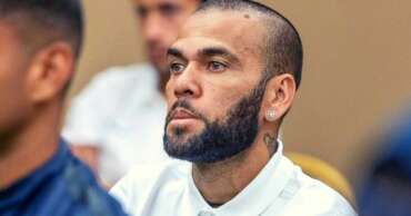 Justiça espanhola decide manter Daniel Alves preso; saiba