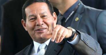 Mourão gastou quase 4 milhões no cartão corporativo, diz site; confira