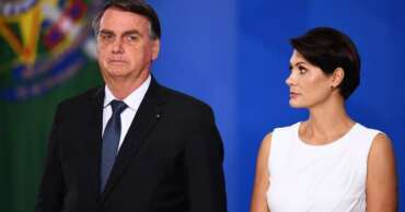 Bolsonaro descarta candidatura de Michelle à presidência: 'Não tem vivência'