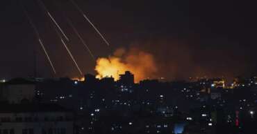 Israel bombardeia Gaza e palestinos respondem com foguetes; saiba