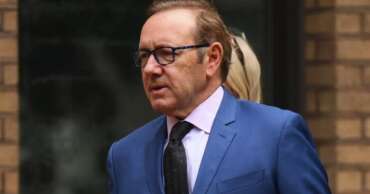 Kevin Spacey é absolvido em julgamento de abuso sexual; saiba