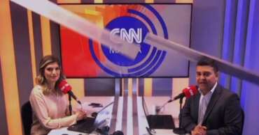 Vídeo: Teto da CNN Brasil desaba ao vivo e atinge apresentador