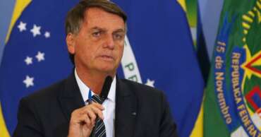 Bolsonaro confirma envio de mensagem com ataques ao TSE e STF: “Qual o problema?”